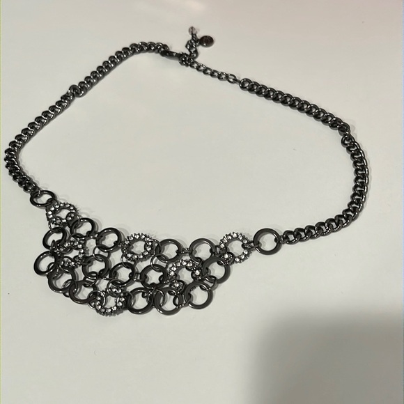 Silver Chain Necklace Lays Flat Interlinked Circles Mesh Look - Picture 2 of 4